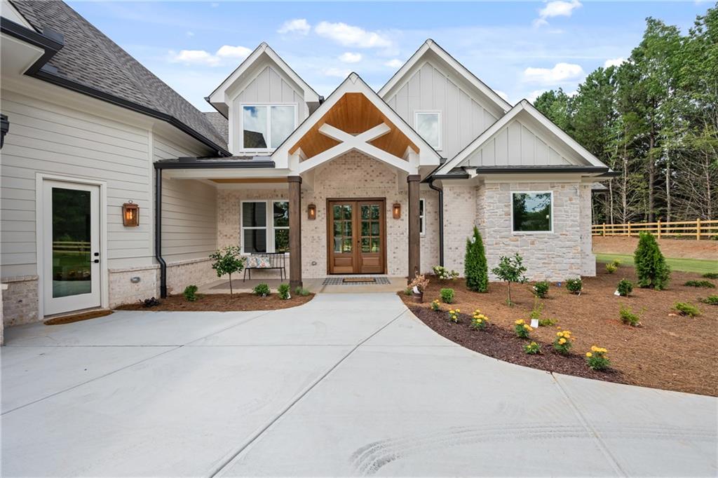 2889 Briscoe Road Loganville, GA 30052 - Photo 5 of 84