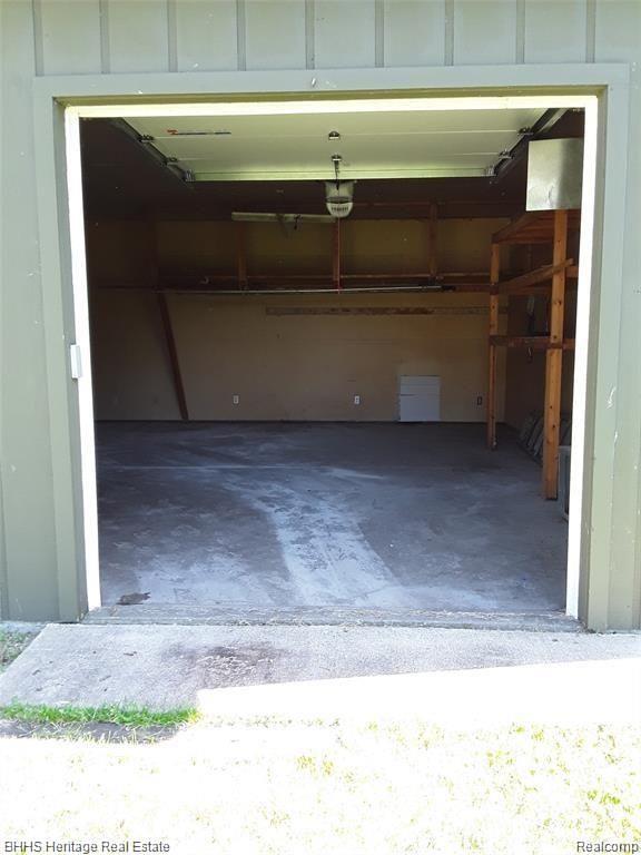 9719 Textile Road Ypsilanti, MI 48197 - Photo 37 of 40