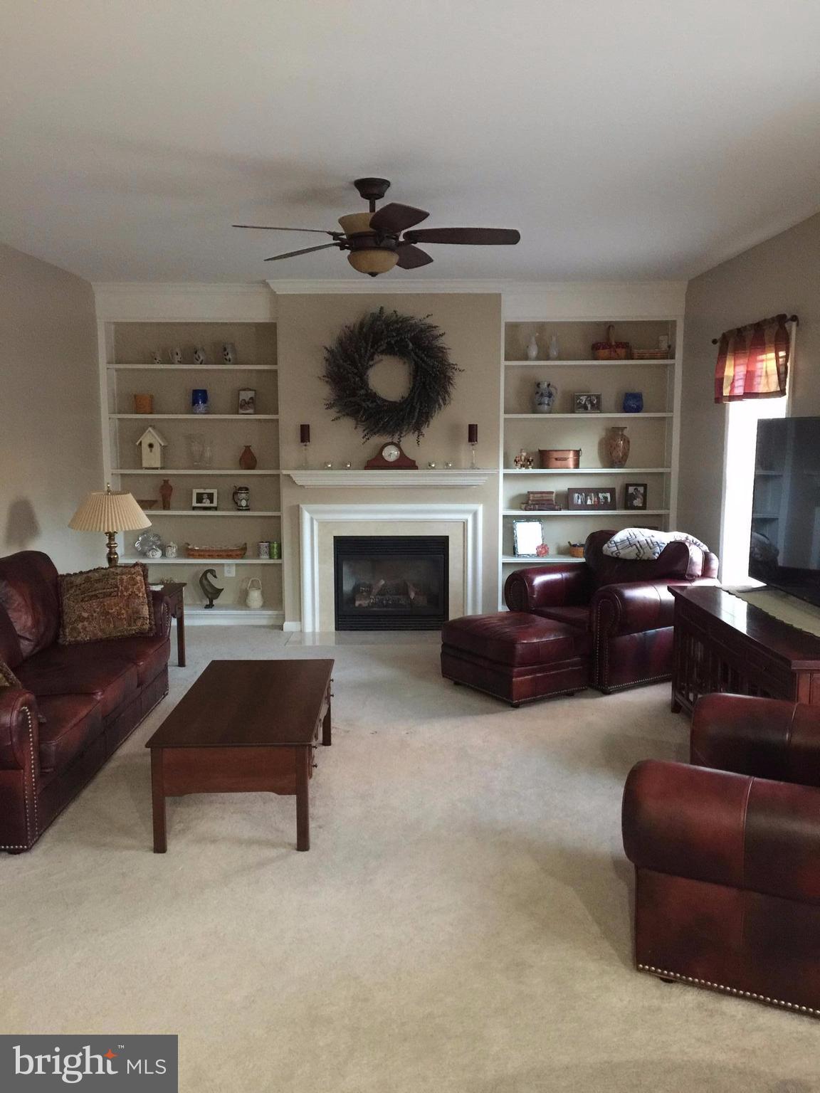 8520 Springway Road Ellicott City, MD 21043 - Photo 9 of 20 Living Room