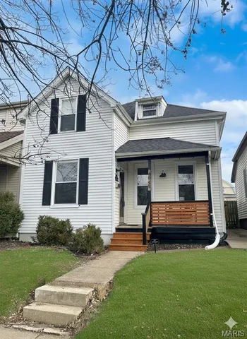 $275,000 | 4949 Blow Street, St. Louis, MO 63109