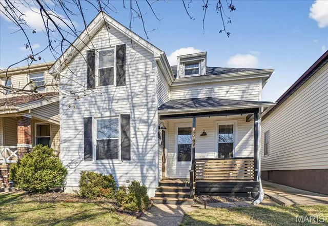 $275,000 | 4949 Blow Street, St. Louis, MO 63109