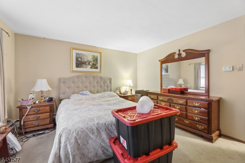 15 Garfield Road Parsippany, NJ 07054 - Photo 13 of 33 Gallery Image 13