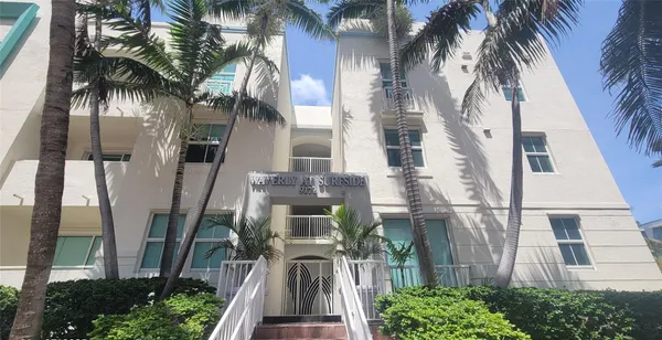 $460,000 | 9172 Collins Avenue, Unit 302, Surfside, FL 33154