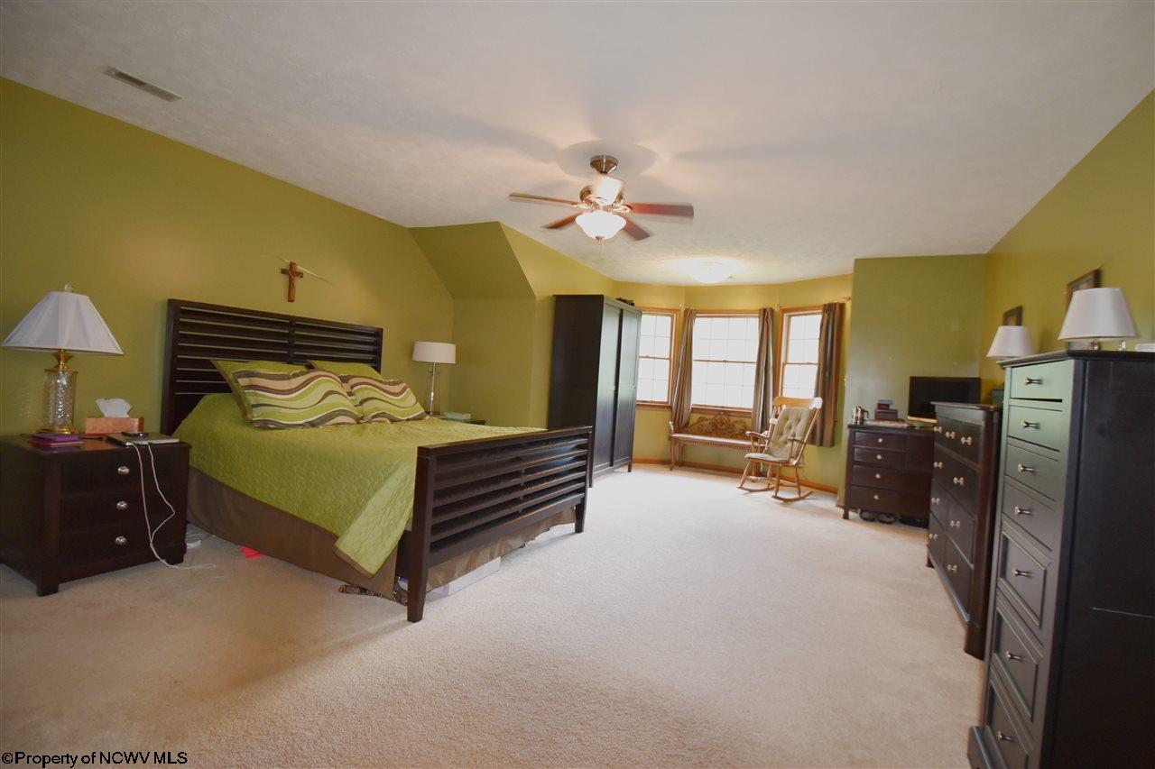 2000 Tanglewood Road Bridgeport, WV 26330 - Photo 8 of 18 Gallery Image 8