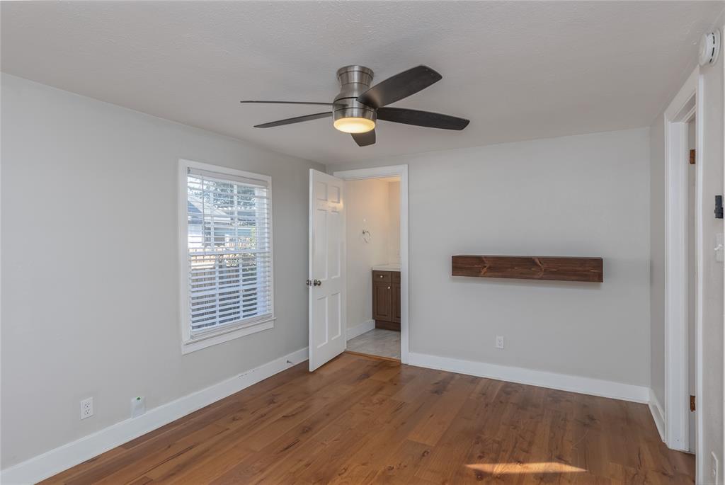 4525 Almena Road River Oaks, TX 76114 - Photo 16 of 25