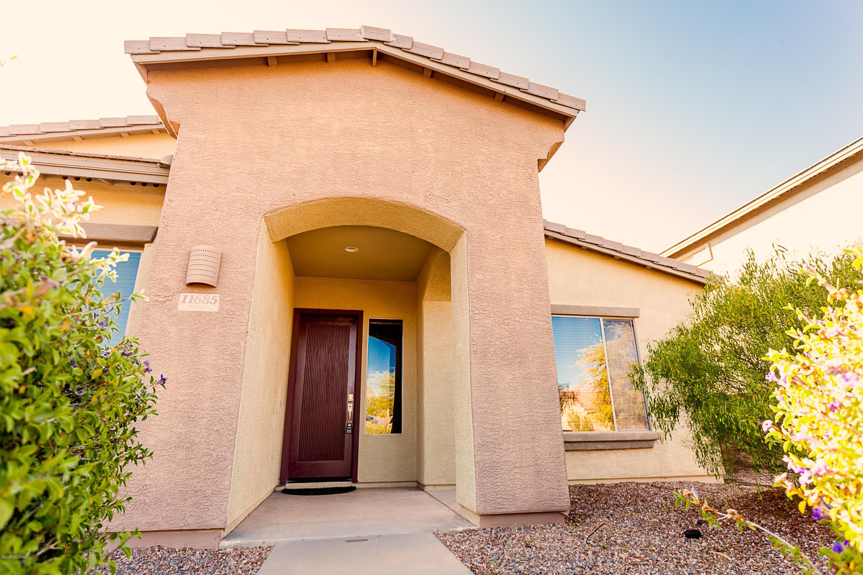 11685 North Peaceful Night Road Tucson, AZ 85737 - Photo 3 of 37
