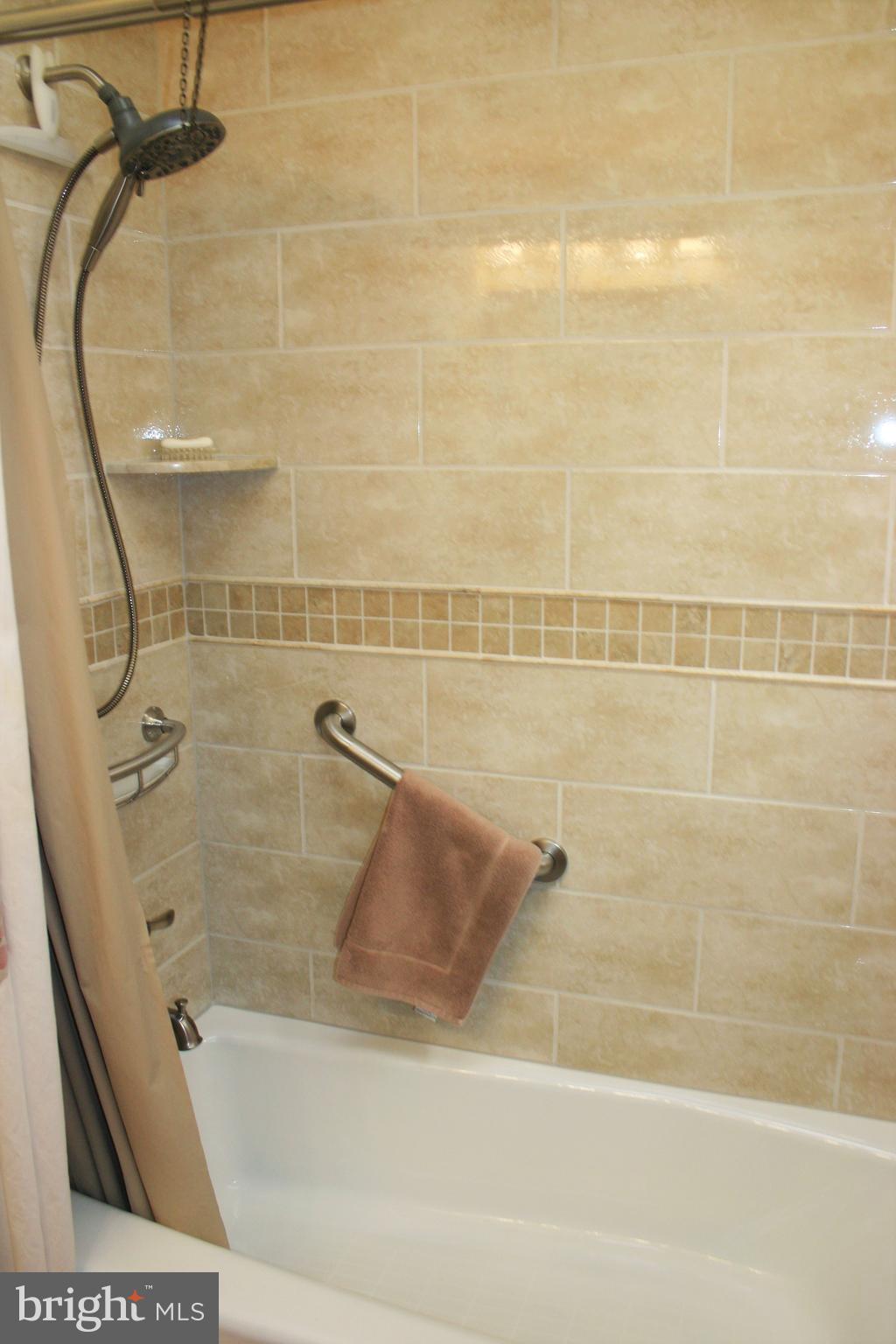 3127 Draper Street Philadelphia, PA 19136 - Photo 24 of 43 Brand New Hall Bath