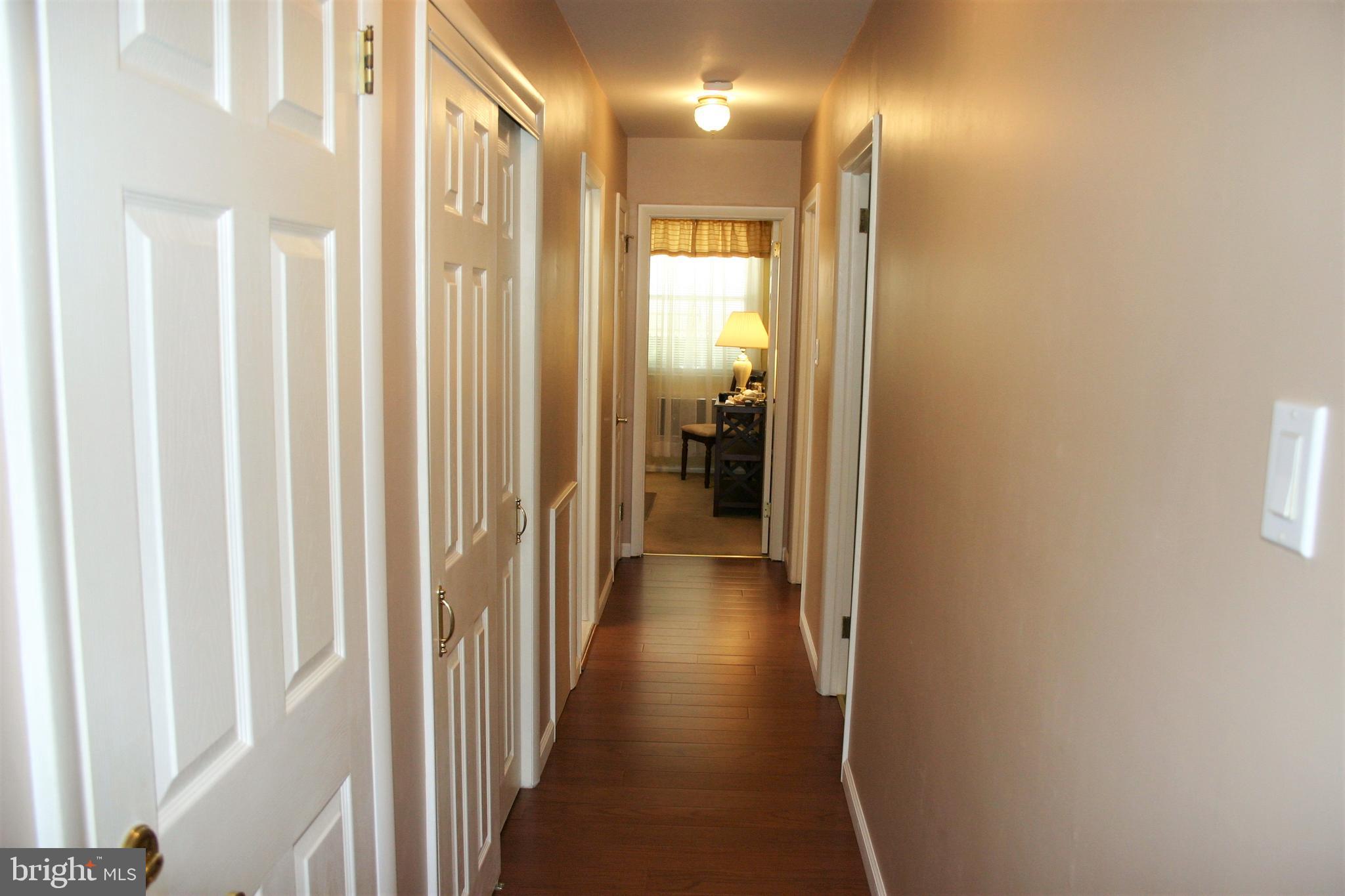 3127 Draper Street Philadelphia, PA 19136 - Photo 27 of 43 Hall