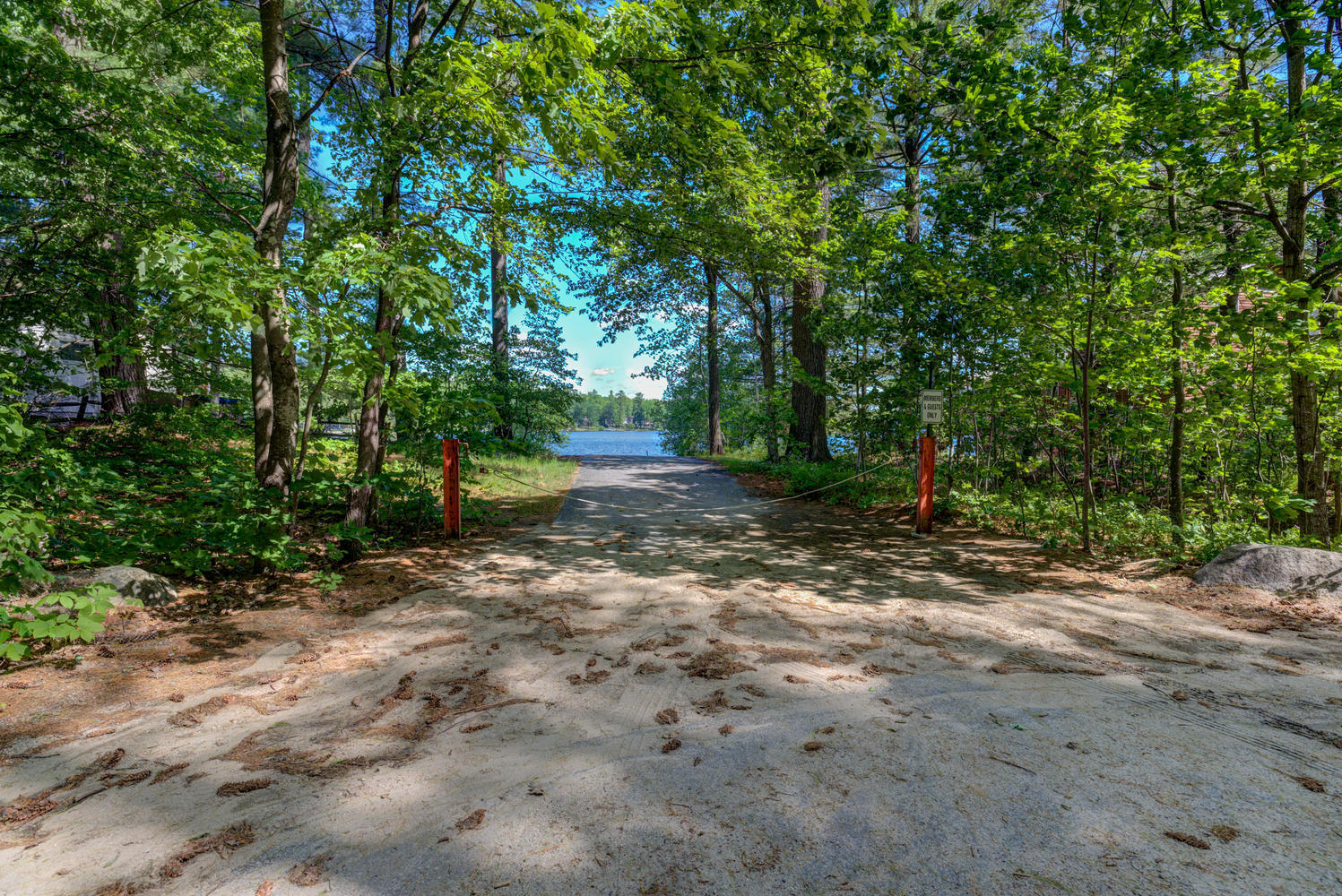 4 Crescent Lane Raymond, ME 04071 - Photo 43 of 56 4 Crescent Ln Raymond ME 04071-large-041