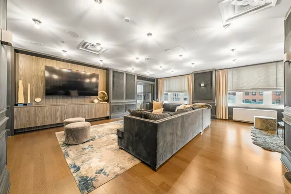 $699,000 | 88 Morgan Street, Unit 4107, Jersey City, NJ 07302