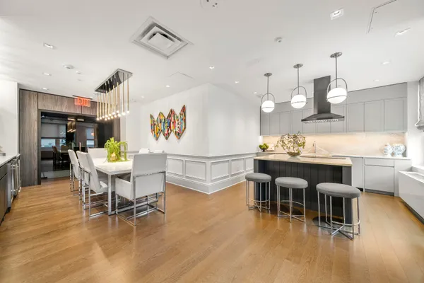 $699,000 | 88 Morgan Street, Unit 4107, Jersey City, NJ 07302