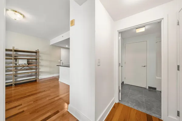 $699,000 | 88 Morgan Street, Unit 4107, Jersey City, NJ 07302