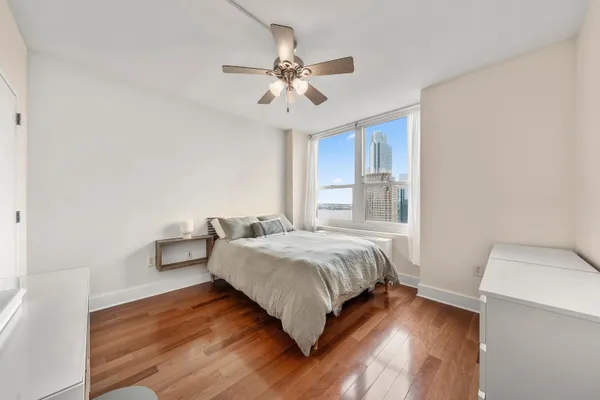 $699,000 | 88 Morgan Street, Unit 4107, Jersey City, NJ 07302