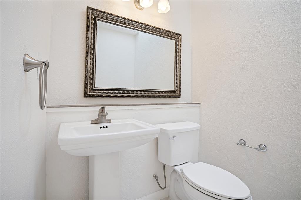 6355 Starnes Road Watauga, TX 76148 - Photo 22 of 25