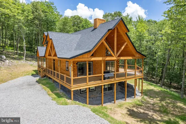 $1,185,000 | 310 Campfire Drive, McHenry, MD 21541