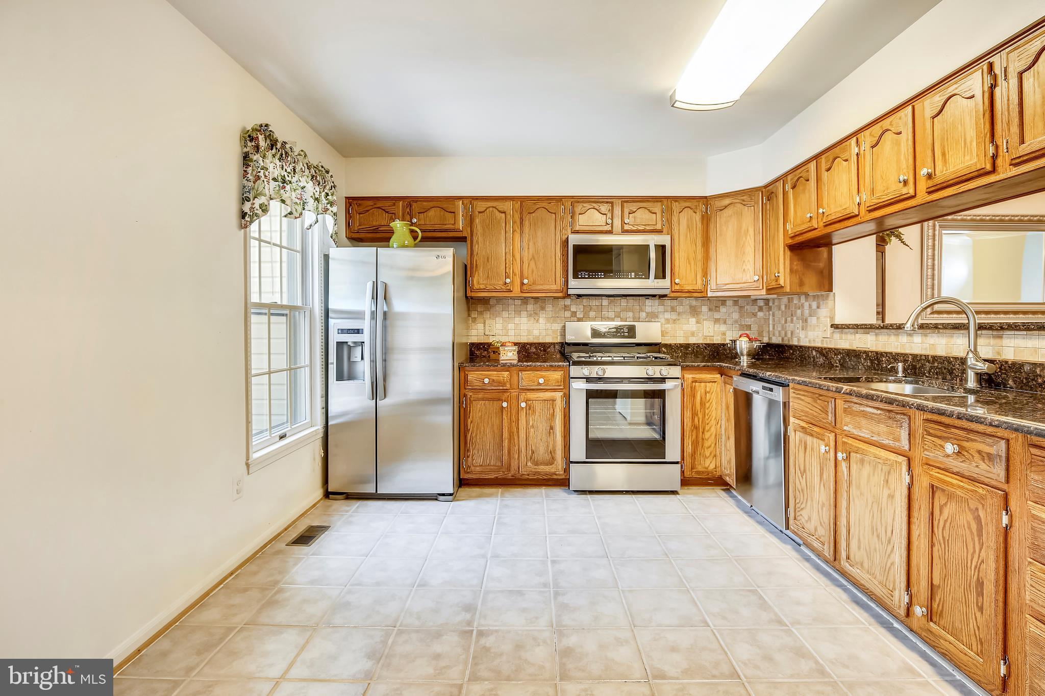 6503 Castine Lane Springfield, VA 22150 - Photo 17 of 54 Stainless steel appliances