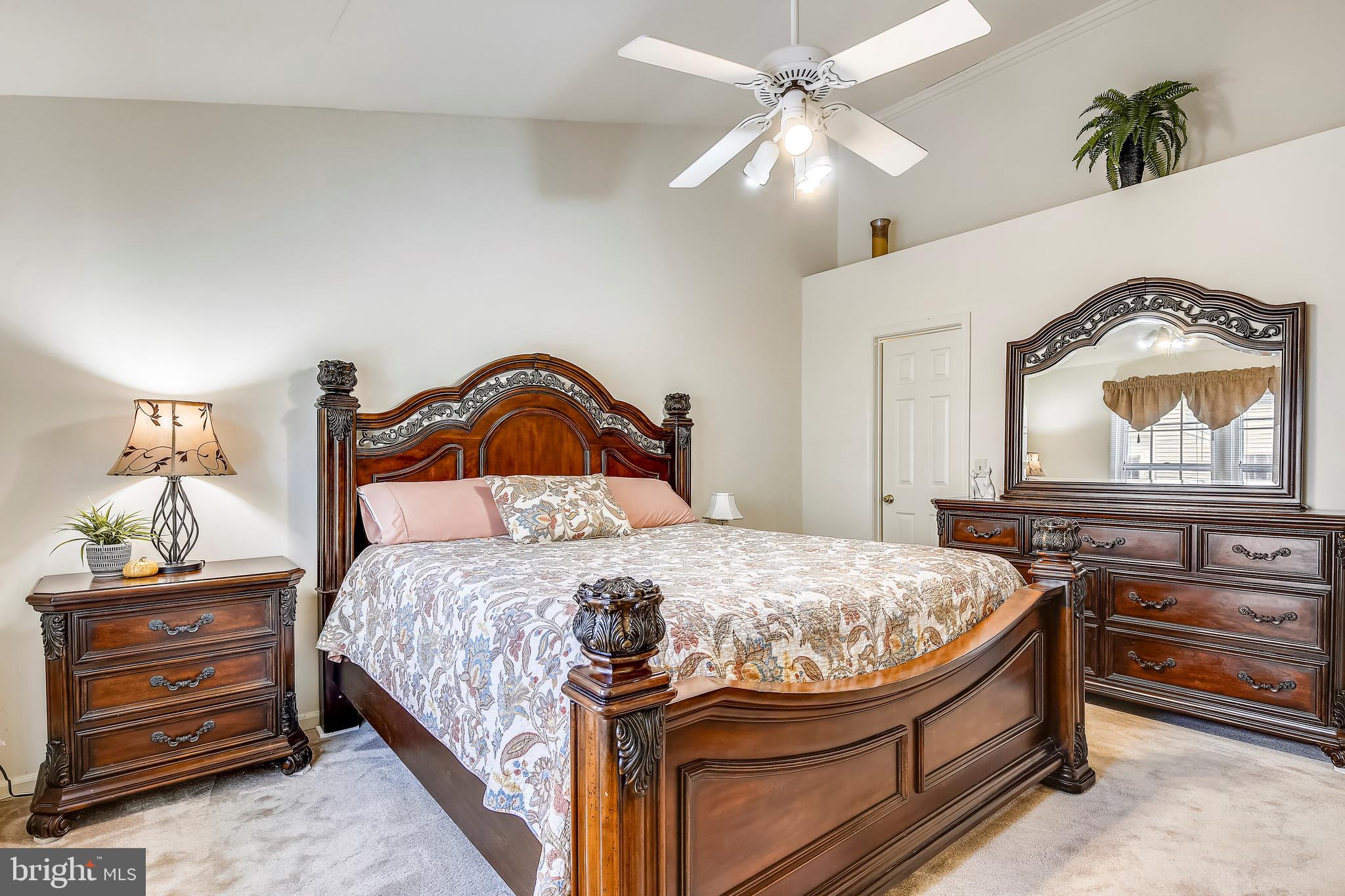 6503 Castine Lane Springfield, VA 22150 - Photo 27 of 54 Vaulted ceilings