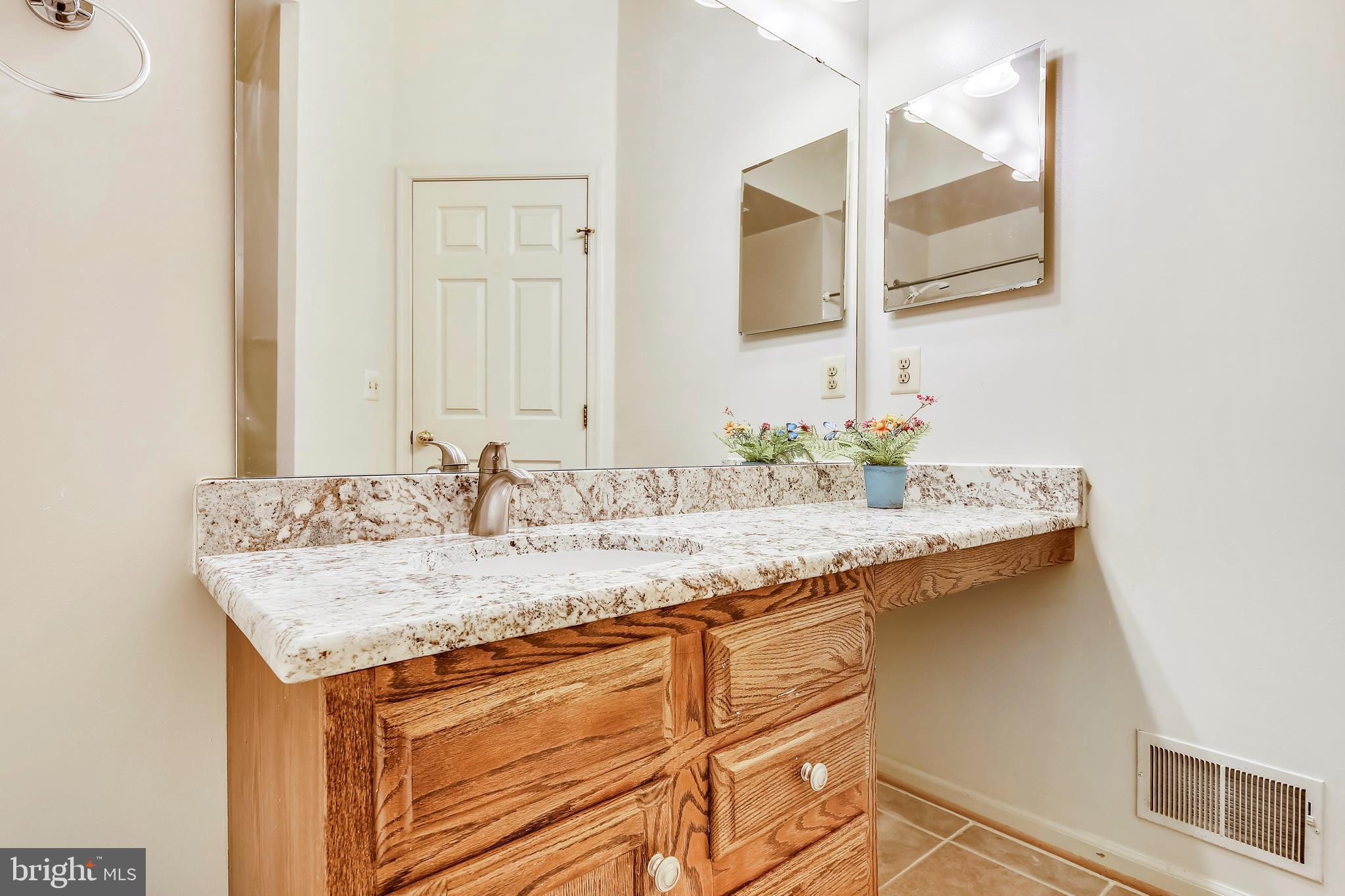 6503 Castine Lane Springfield, VA 22150 - Photo 41 of 54 Hall bath with granite counter tops