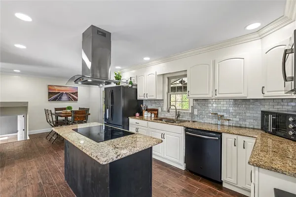 $379,900 | 615 Spring Forest Drive, Central, SC 29630