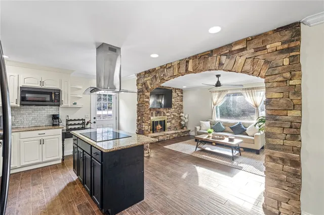 $394,500 | 615 Spring Forest Drive, Central, SC 29630