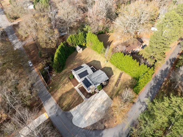 $379,900 | 615 Spring Forest Drive, Central, SC 29630