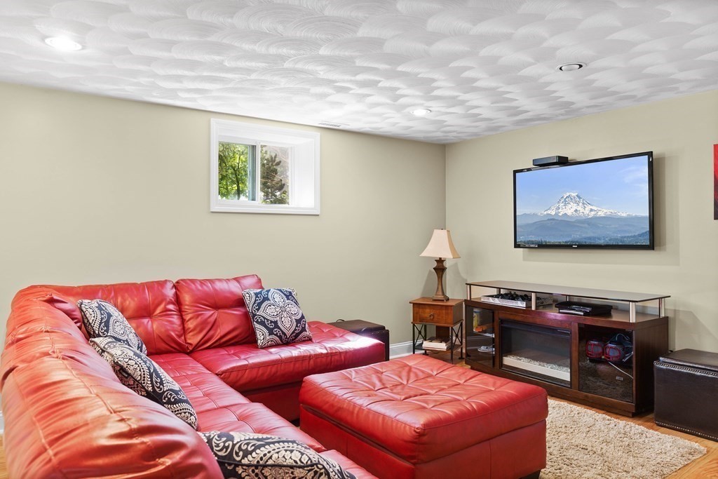 2 Judith Road Wilmington, MA 01887 - Photo 32 of 41 Gallery Image 32
