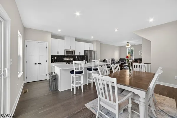 $549,900 | 9 Saw Mill Circle, Hackettstown, NJ 07840