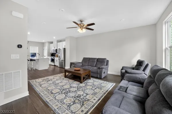 $549,900 | 9 Saw Mill Circle, Hackettstown, NJ 07840