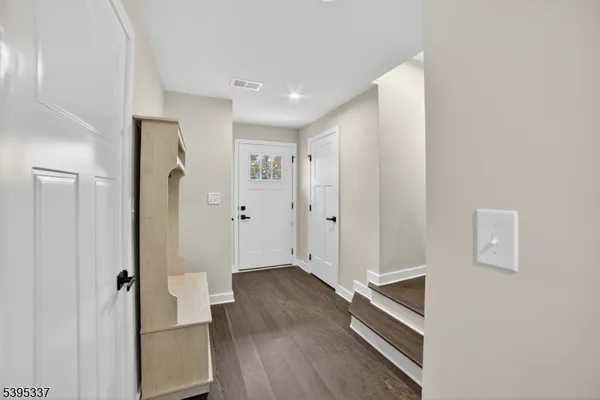 $549,900 | 9 Saw Mill Circle, Hackettstown, NJ 07840