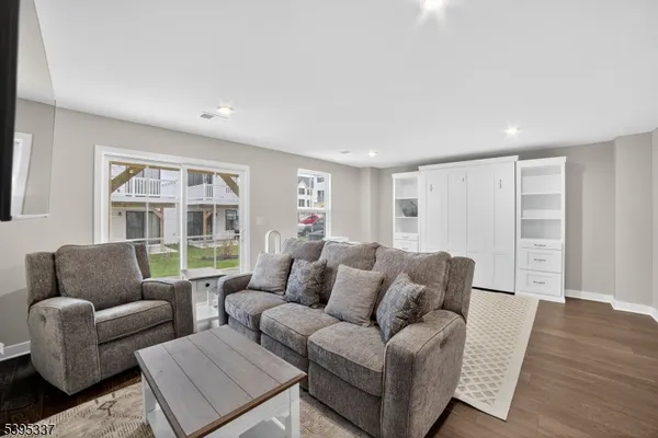 $549,900 | 9 Saw Mill Circle, Hackettstown, NJ 07840