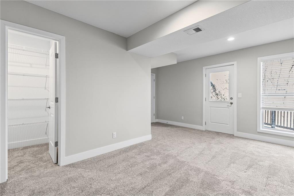 4904 Northwest Barry Road Kansas City, MO 64154 - Photo 21 of 29