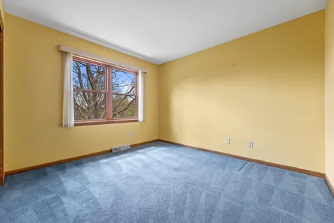 $515,000 | 921 East Park Boulevard, Oak Creek, WI 53154