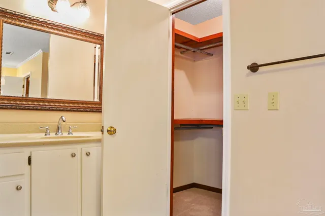 $399,990 | 8505 Punta Lora, Pensacola, FL 32514