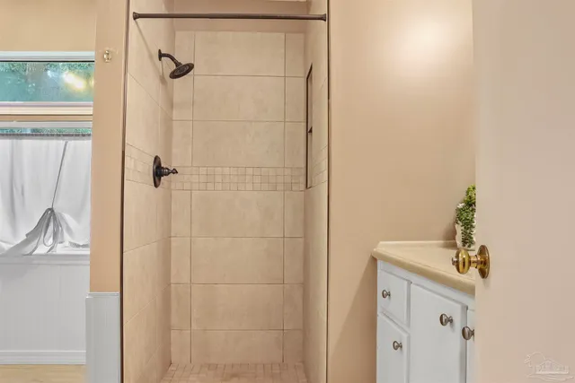 $399,990 | 8505 Punta Lora, Pensacola, FL 32514