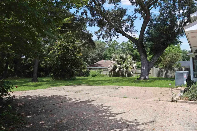 $399,990 | 8505 Punta Lora, Pensacola, FL 32514