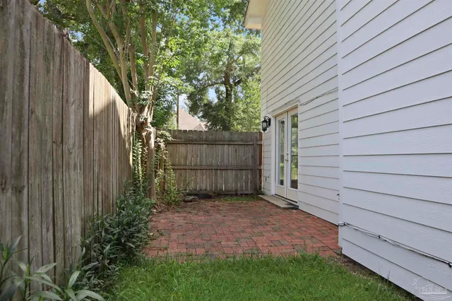 $399,990 | 8505 Punta Lora, Pensacola, FL 32514