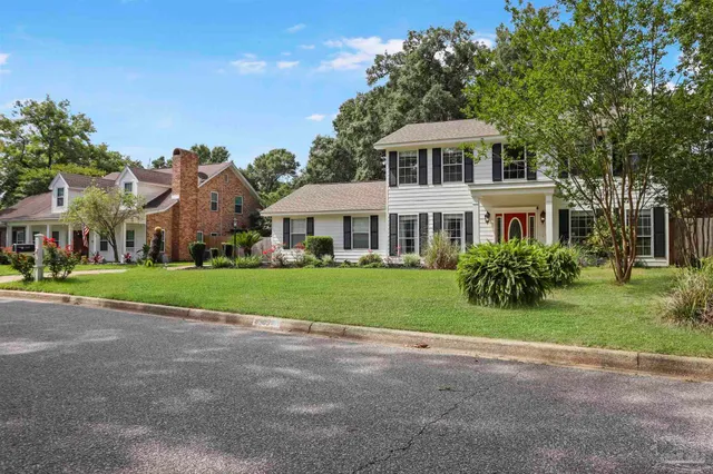 $399,990 | 8505 Punta Lora, Pensacola, FL 32514