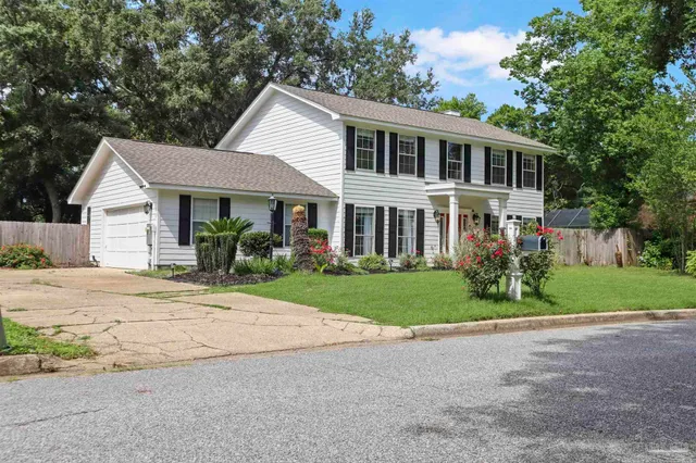 $399,990 | 8505 Punta Lora, Pensacola, FL 32514