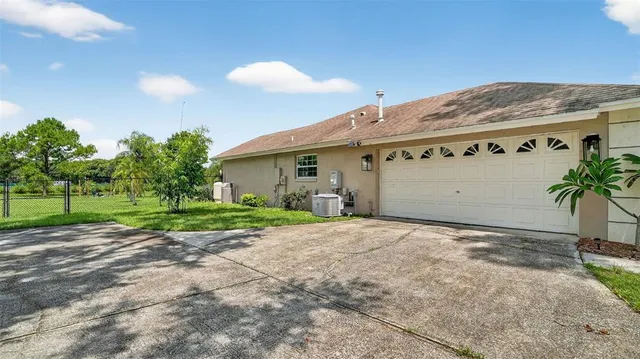 $564,900 | 7729 Lake Andrea Circle, Mount Dora, FL 32757