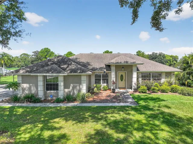 $564,900 | 7729 Lake Andrea Circle, Mount Dora, FL 32757