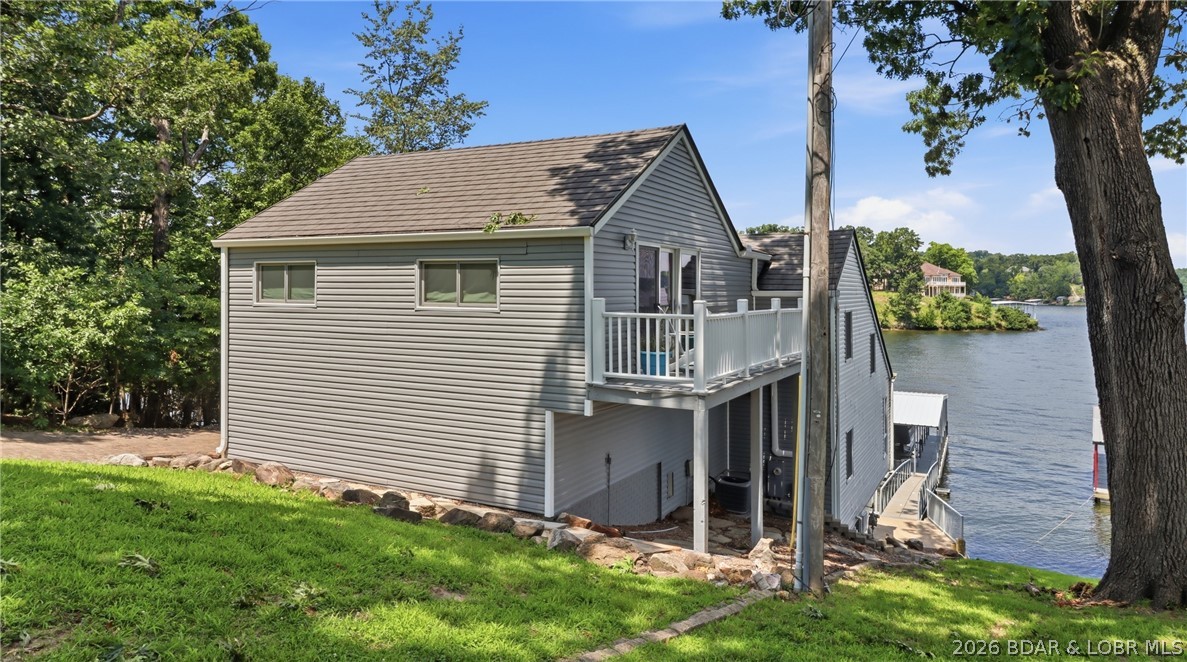 1069 Indian Hill Road Sunrise Beach, MO 65079 - Photo 24 of 54 Deck Space off of the Apartment
