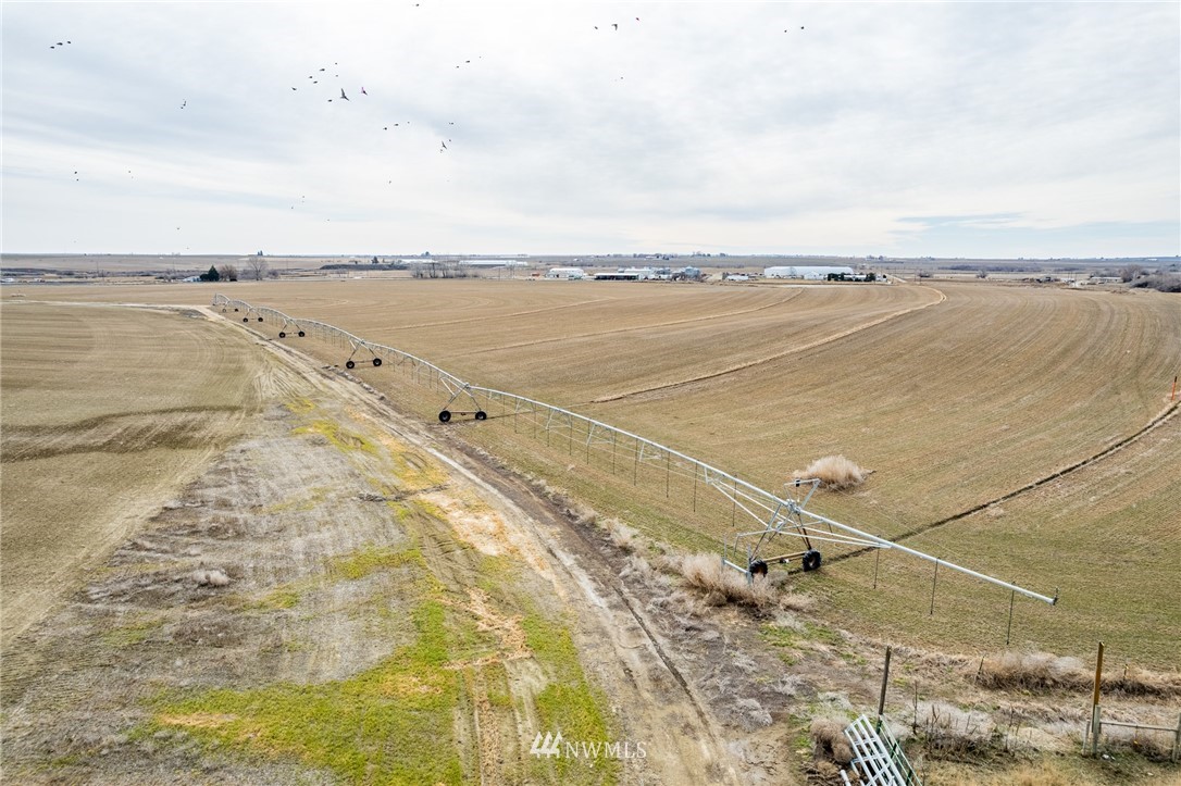 512 Rd U Southeast Warden, WA 98857 - Photo 16 of 17 a view of an ocean beach