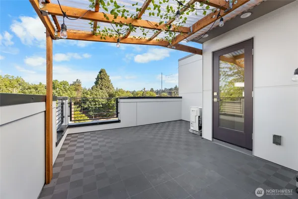 $639,950 | 814 Northwest 54th Street, Unit A, Seattle, WA 98107