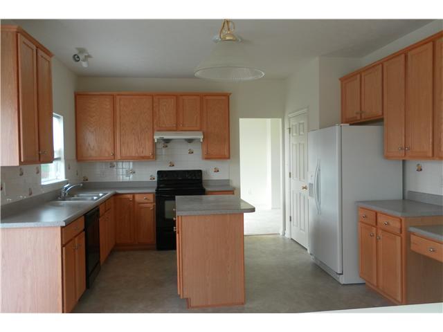 13292 Roma Bend Carmel, IN 46074 - Photo 3 of 16 Gallery Image 3