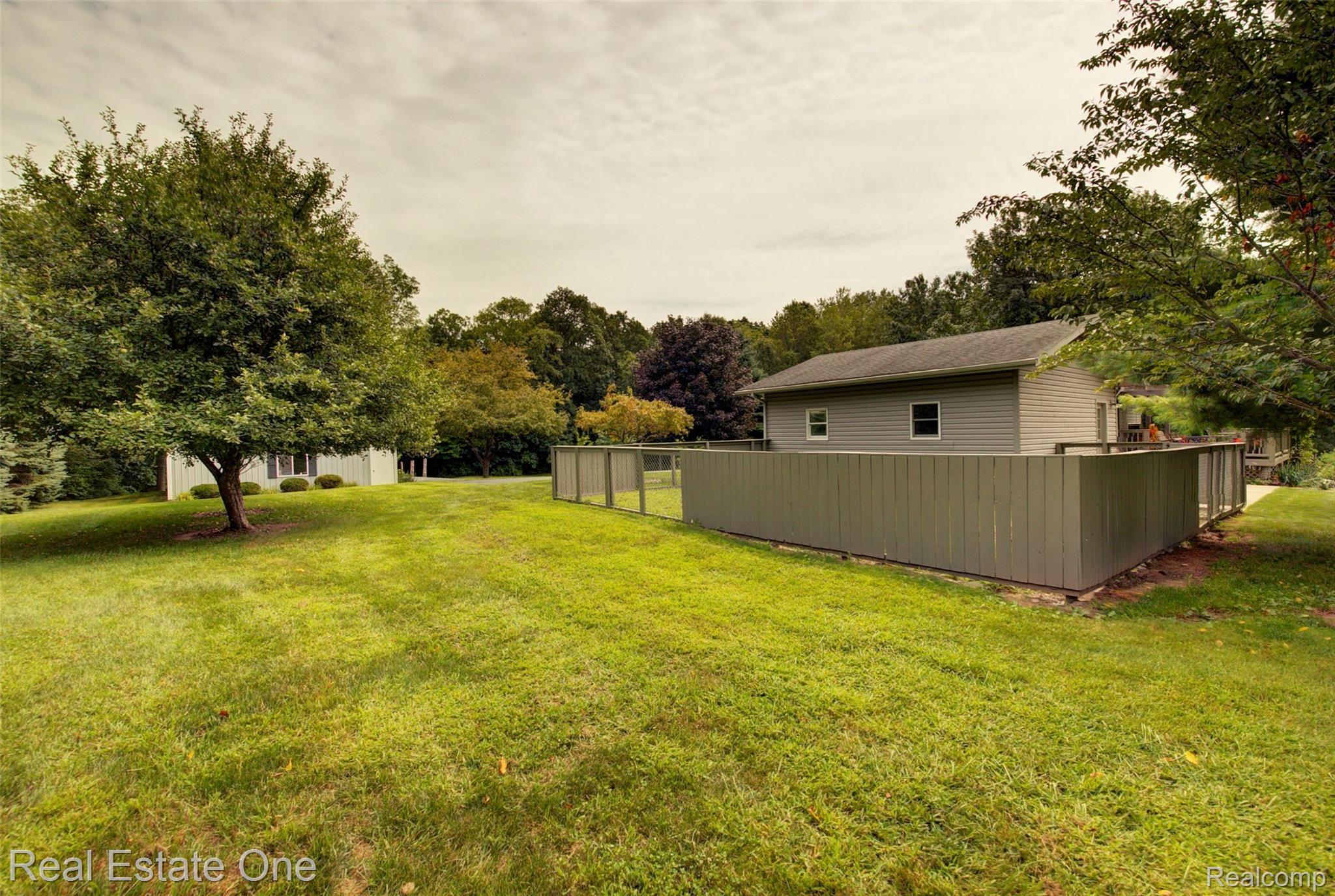 7112 Richardson Road Howell, MI 48843 - Photo 77 of 97 930A5107_8_9.jpg