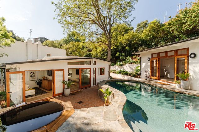 $3,198,000 | 2145 Sunset Crest Drive, Los Angeles, CA 90046