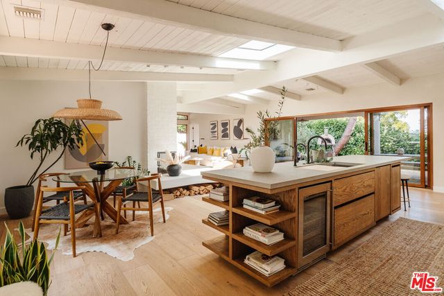 $3,198,000 | 2145 Sunset Crest Drive, Los Angeles, CA 90046