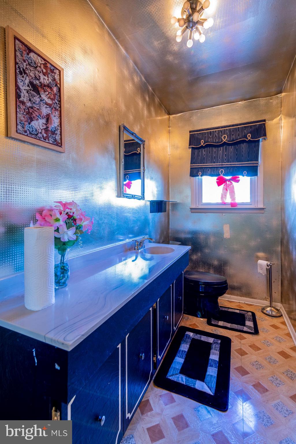 9703 Wynmill Road Philadelphia, PA 19115 - Photo 7 of 35 Half Bath