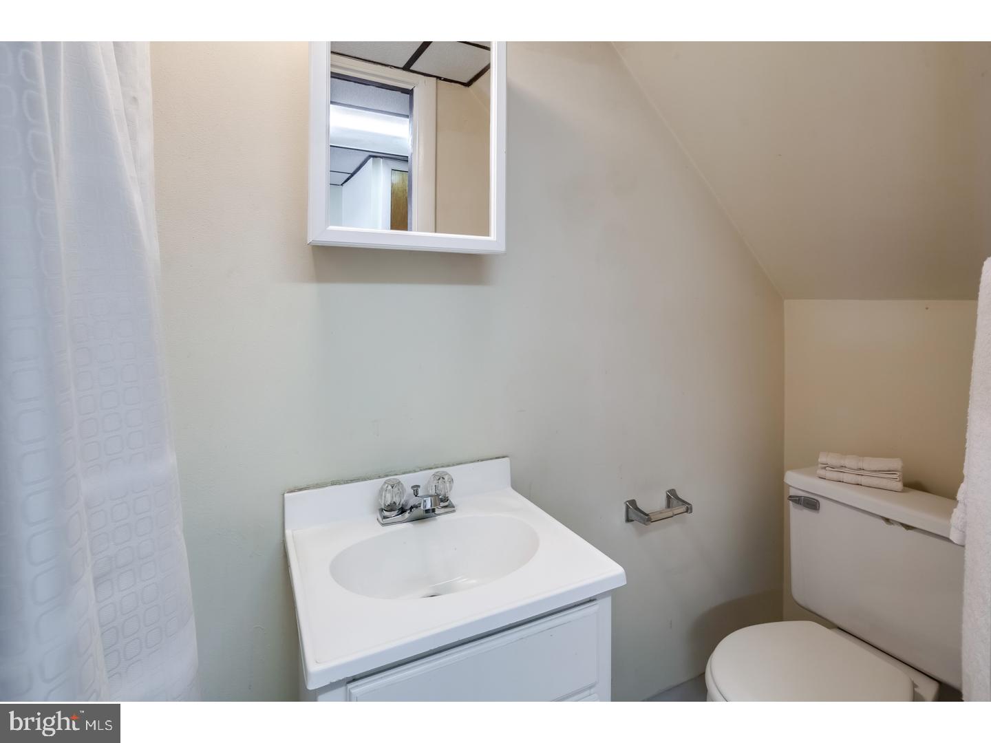 3432 Primrose Road Philadelphia, PA 19114 - Photo 21 of 22 Gallery Image 21