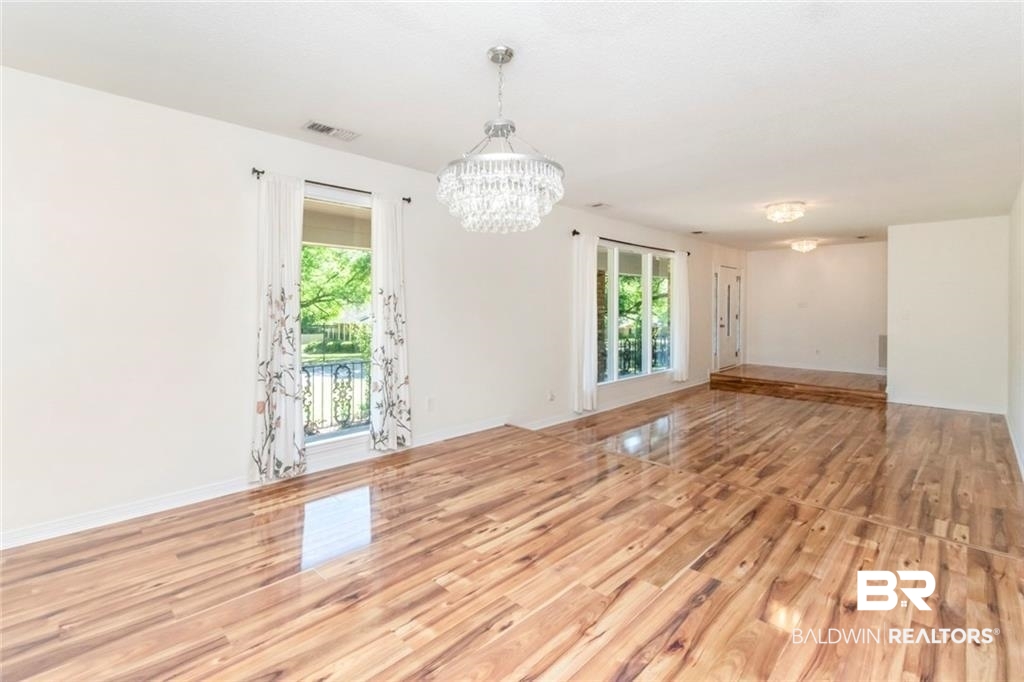 6000 Cumberland Road East Mobile, AL 36608 - Photo 4 of 28
